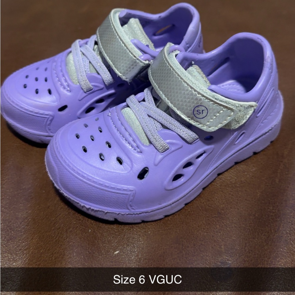 Stride Rite 6 - Picture 1 of 1